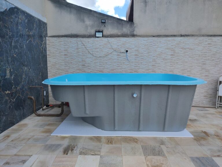 Instalação Piscina de fibra